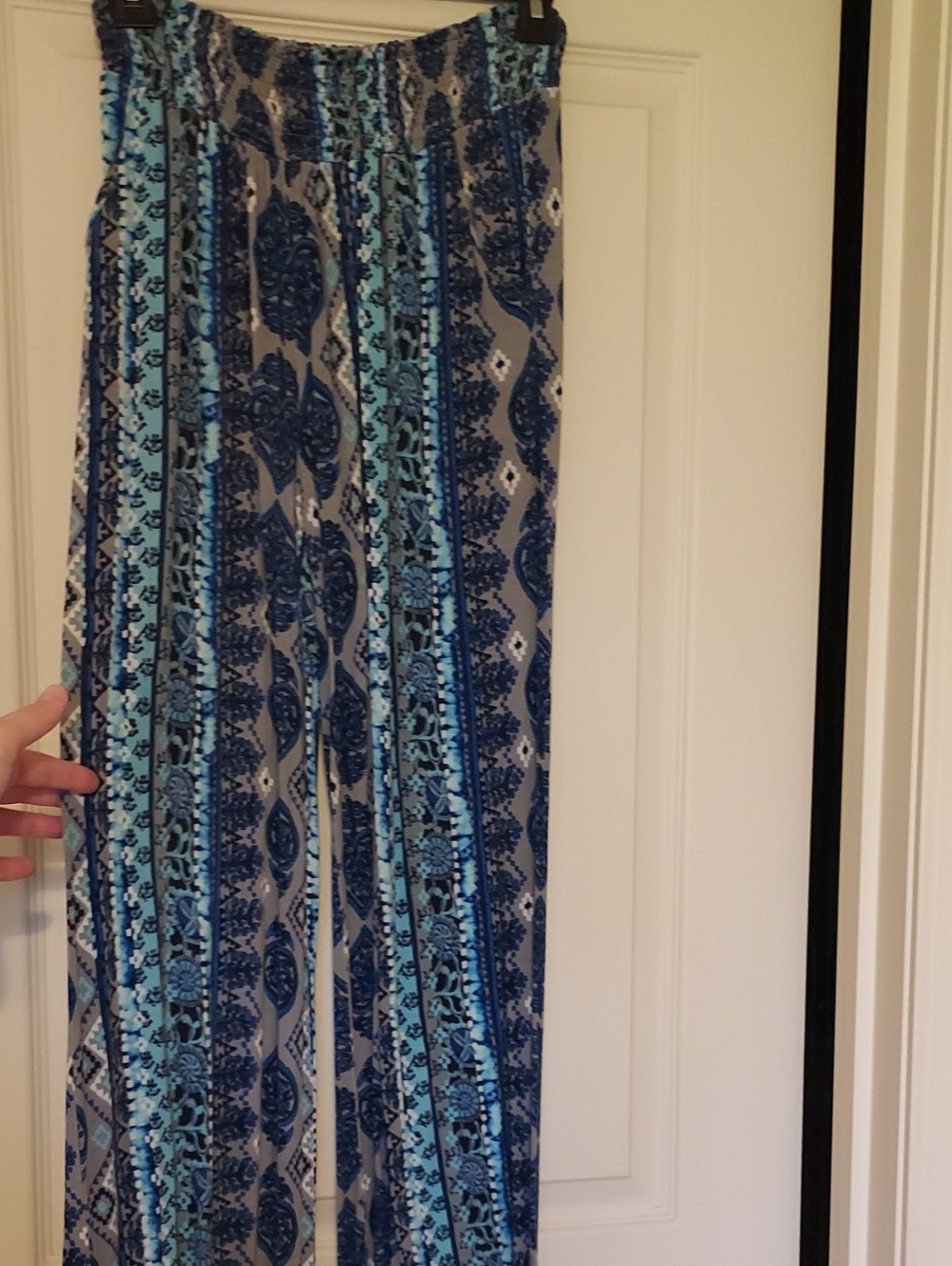 Mossimo Supply Co. Blue Patterned Wide-Leg Pants